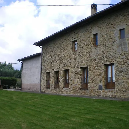 Etxebarri Landetxea Country house *